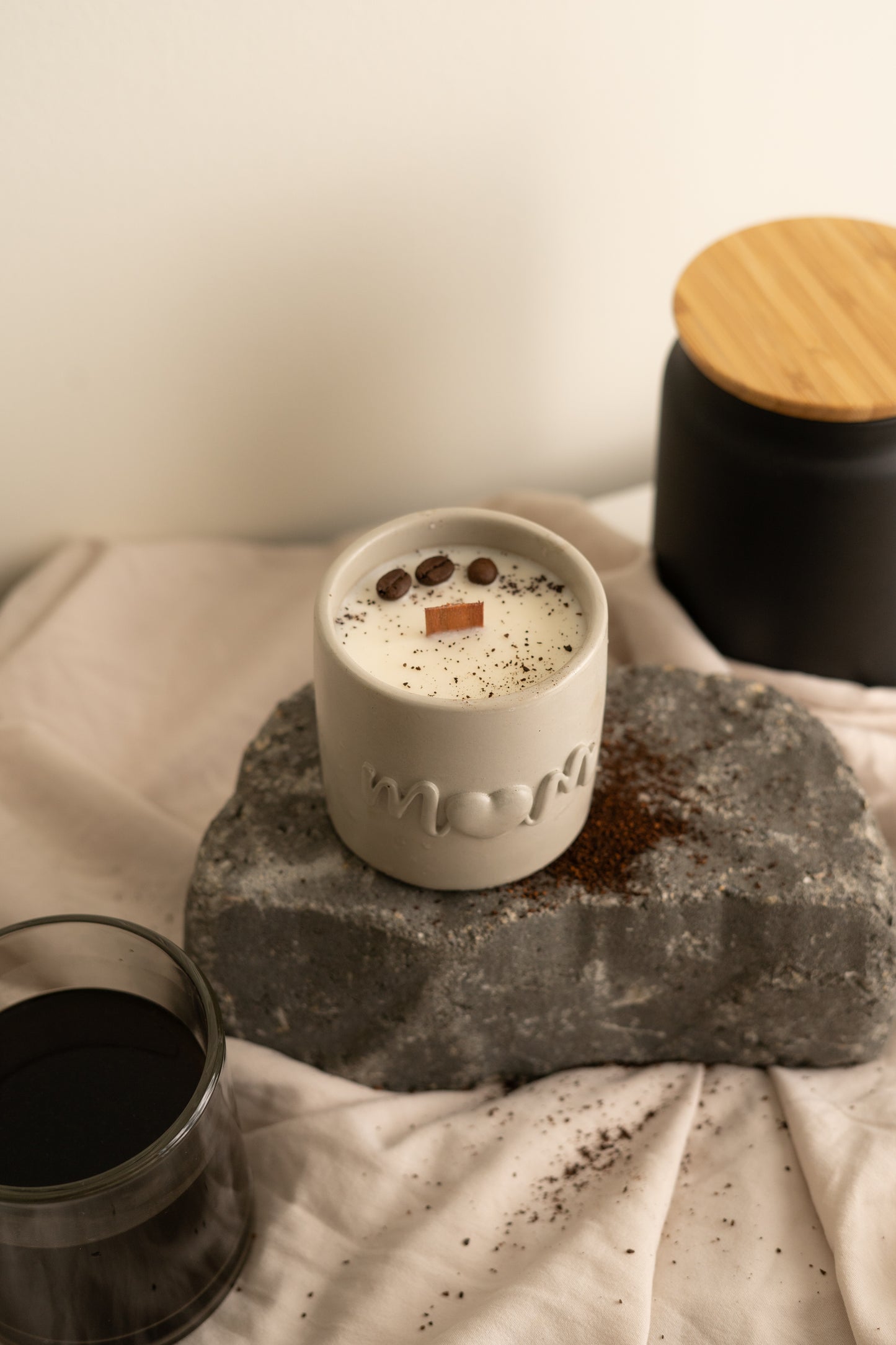 "Mom" Candle