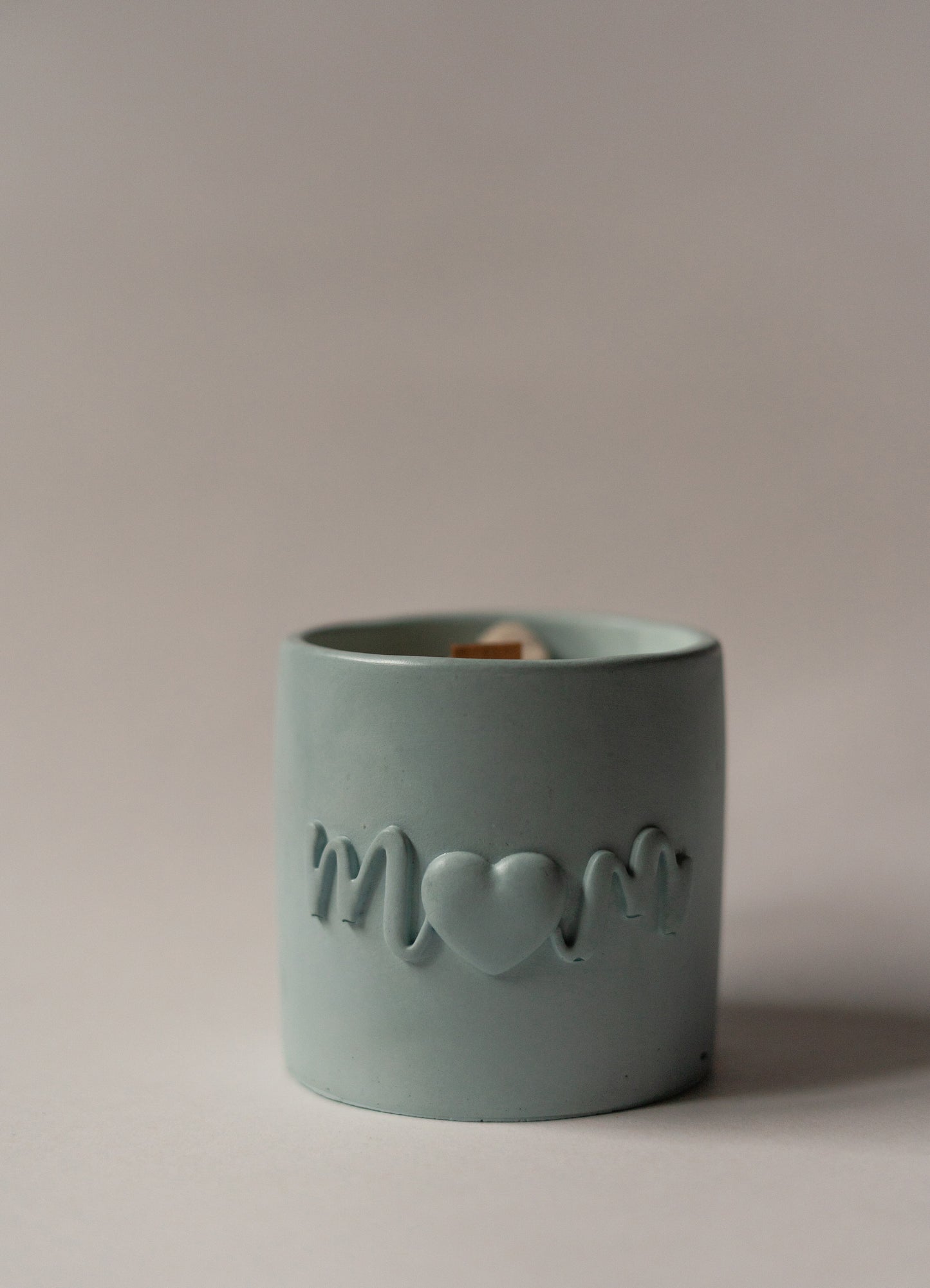"Mom" Candle