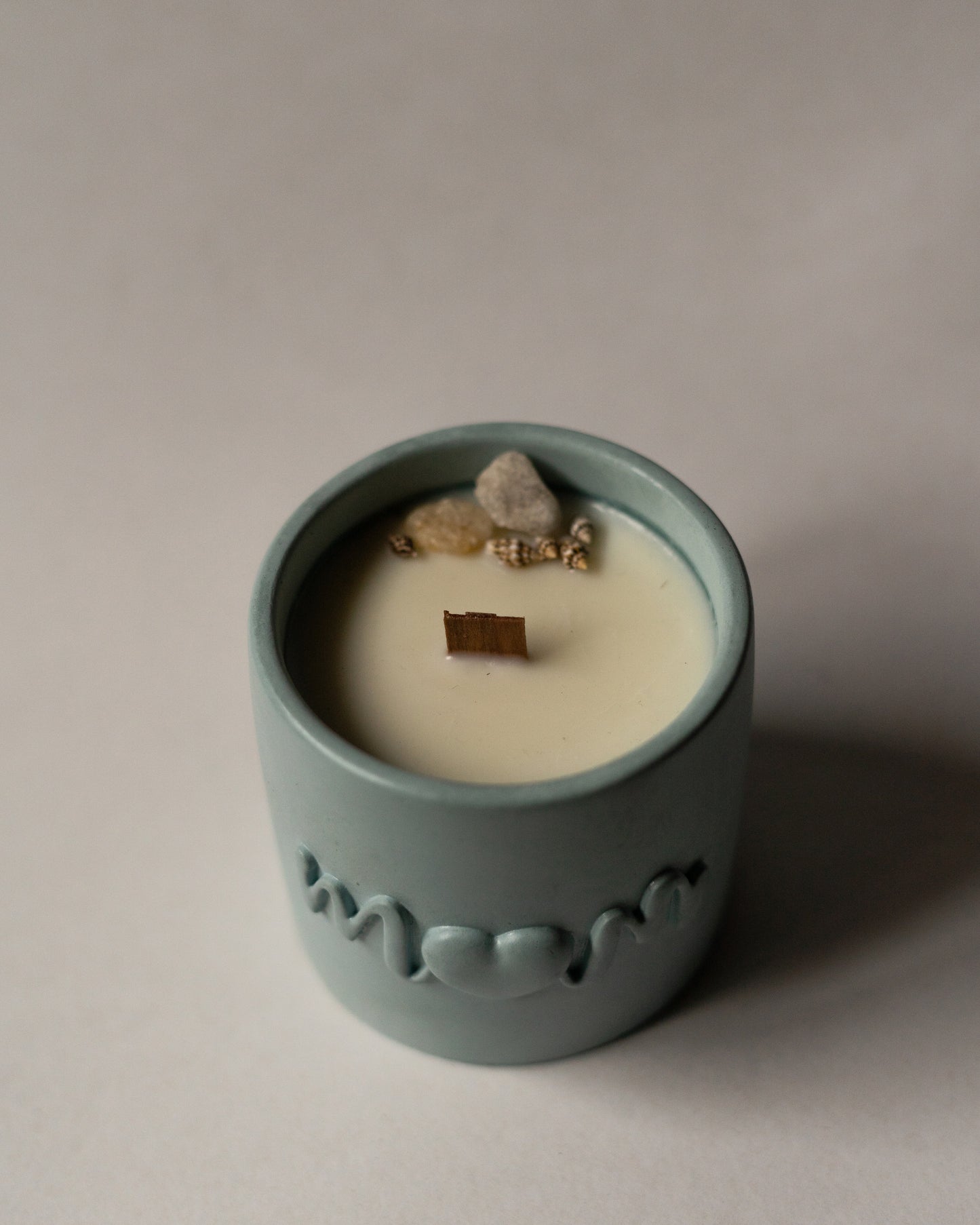 "Mom" Candle