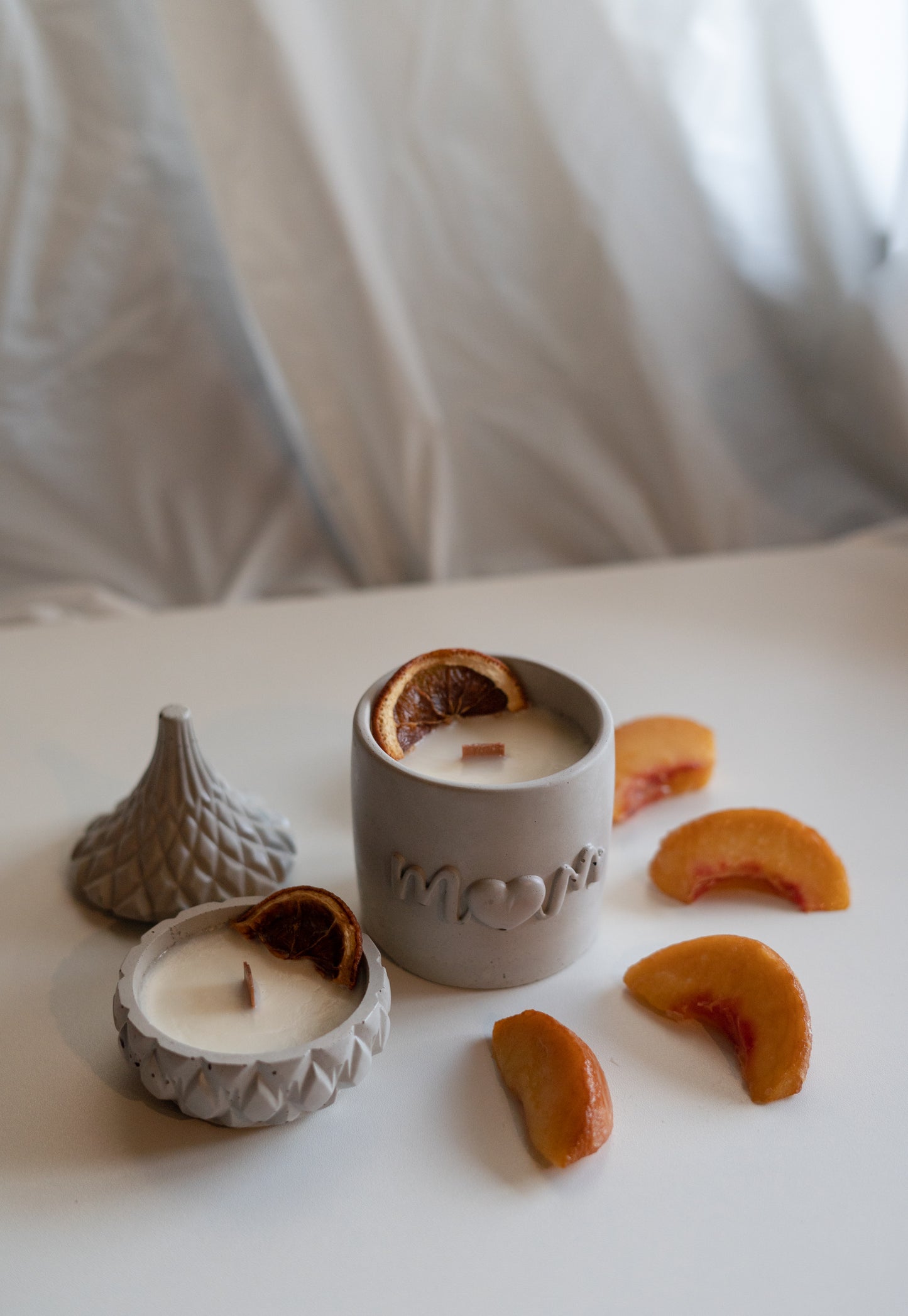 "Mom" Candle
