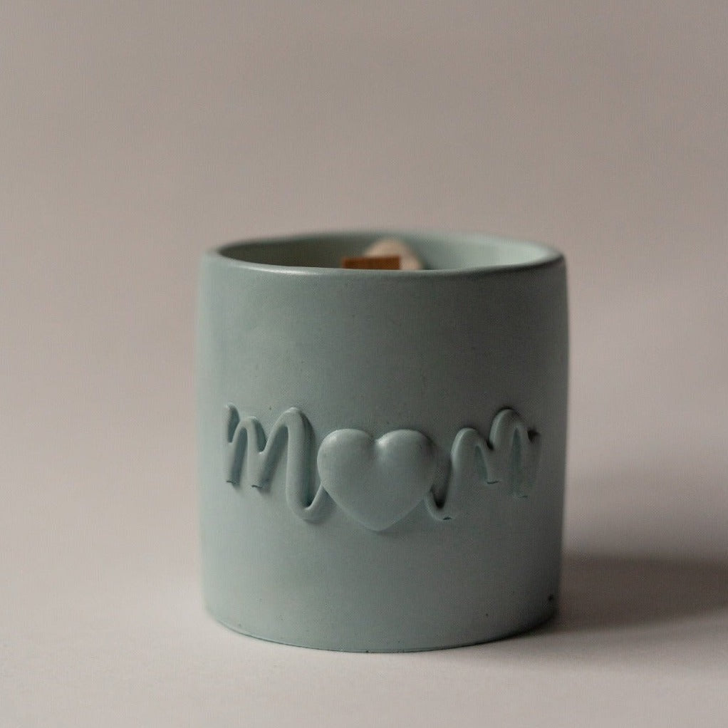 "Mom" Candle