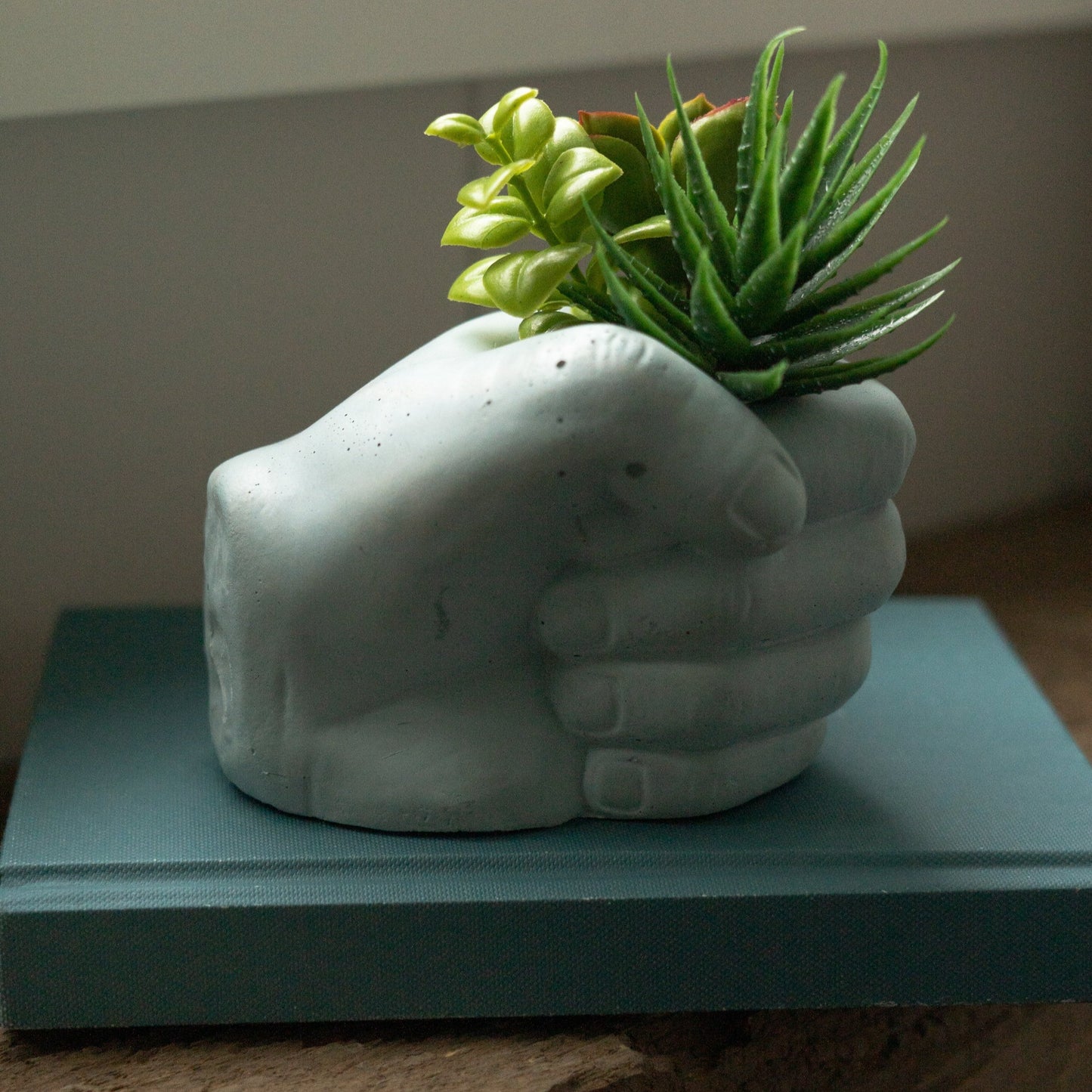 Hand Planter